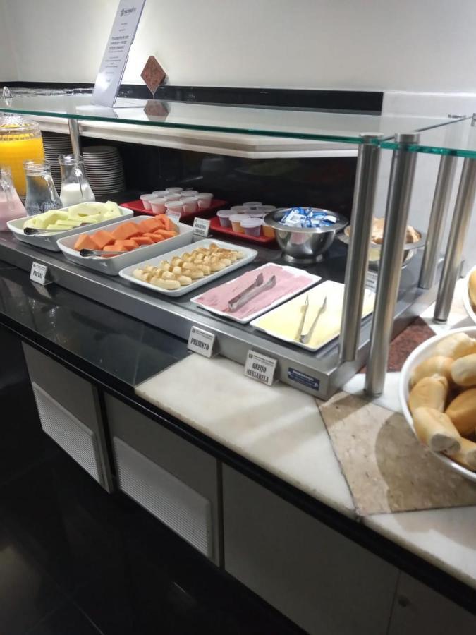 Hotel Nacional Inn Curitiba Torres Екстериор снимка