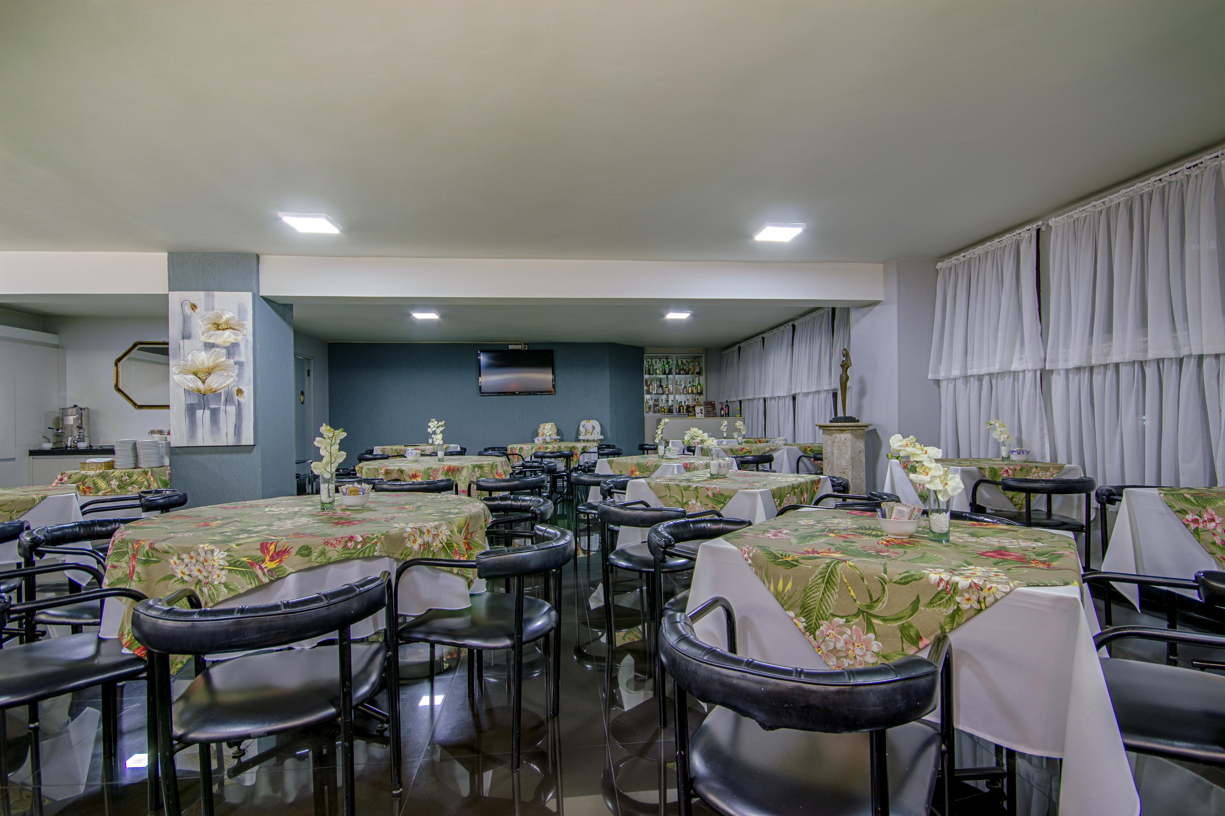 Hotel Nacional Inn Curitiba Torres Екстериор снимка
