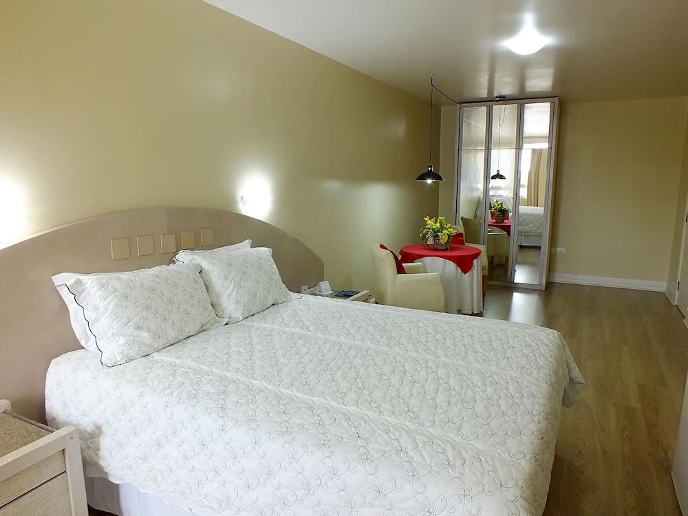 Hotel Nacional Inn Curitiba Torres Екстериор снимка