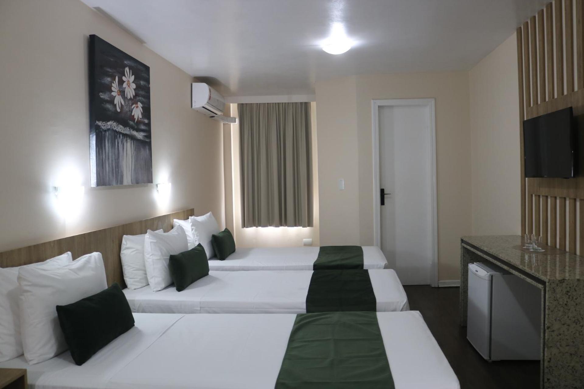 Hotel Nacional Inn Curitiba Torres Екстериор снимка