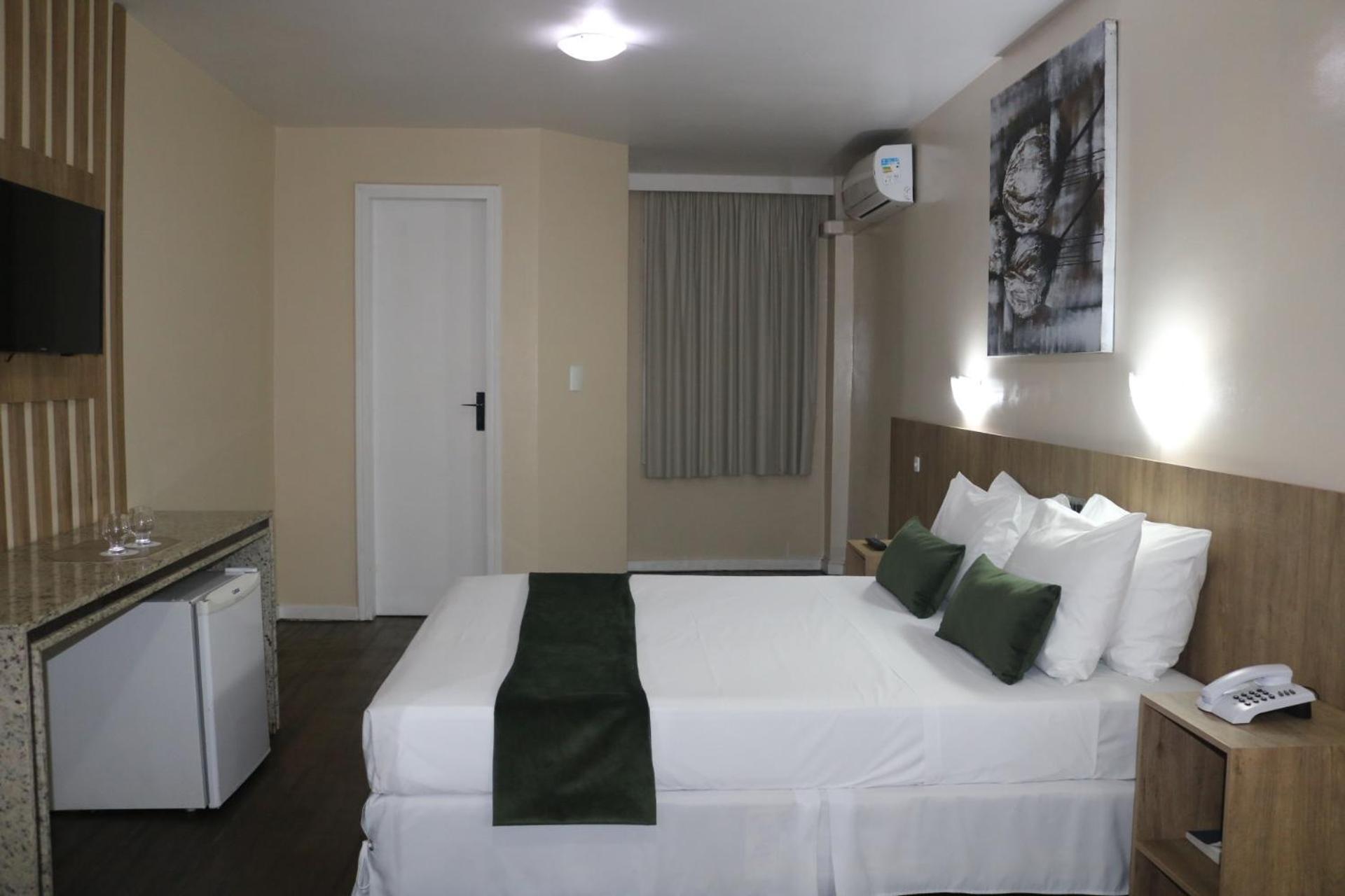 Hotel Nacional Inn Curitiba Torres Екстериор снимка